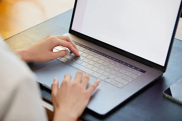 旅游必备物品清单桂林